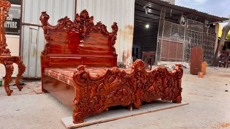 Handcrafted Teakwood Furniture – Discover Classic & Vintage Masterpieces at Ace Wood Crafts Manufacturers, Suppliers in Saharanpur